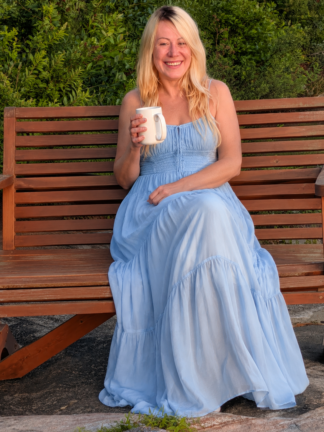 Shona, social media, design and AI expert at Marketing Mate
